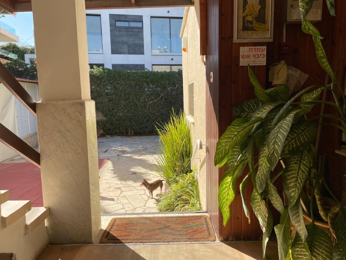 Breezot Yam Hotell Nahariya Exteriör bild