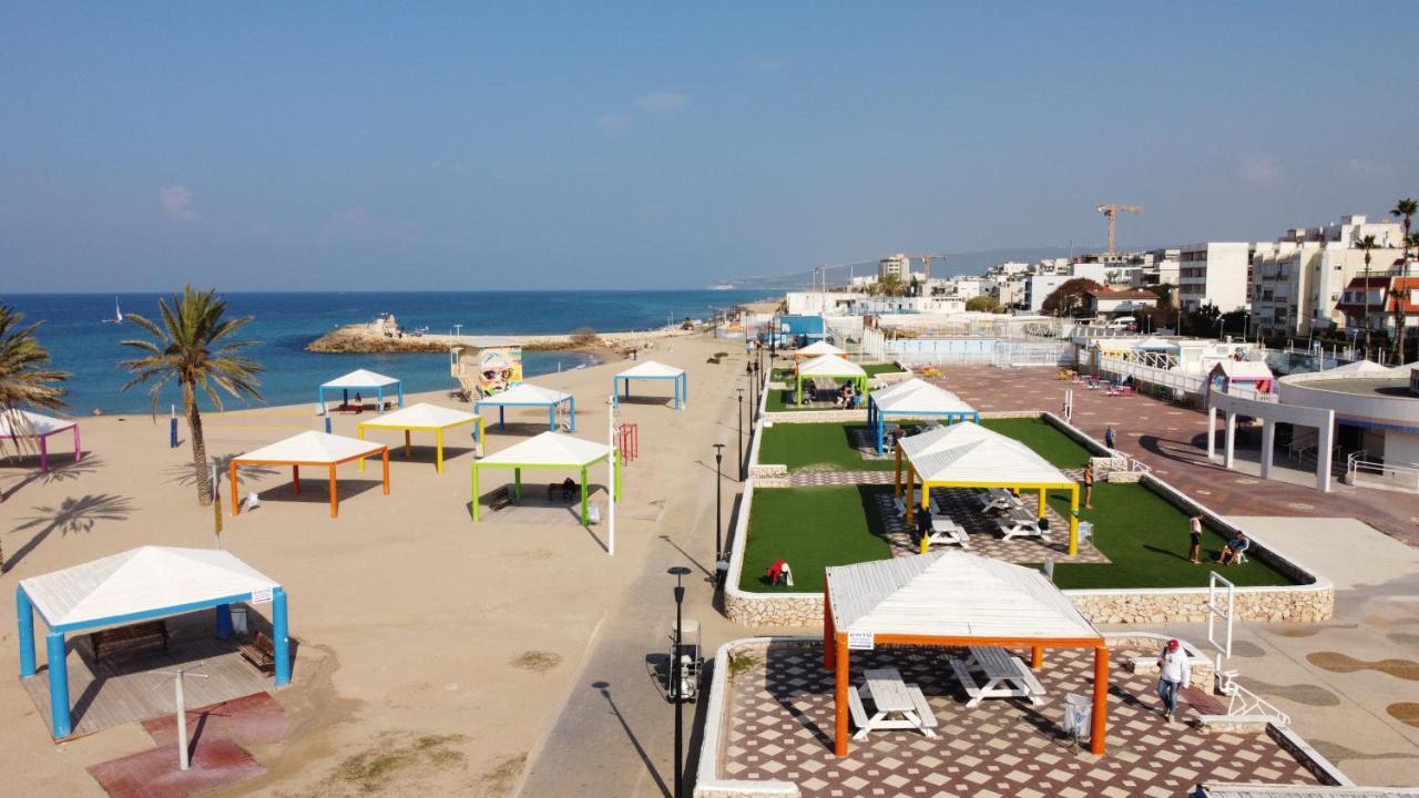 Breezot Yam Hotell Nahariya Exteriör bild