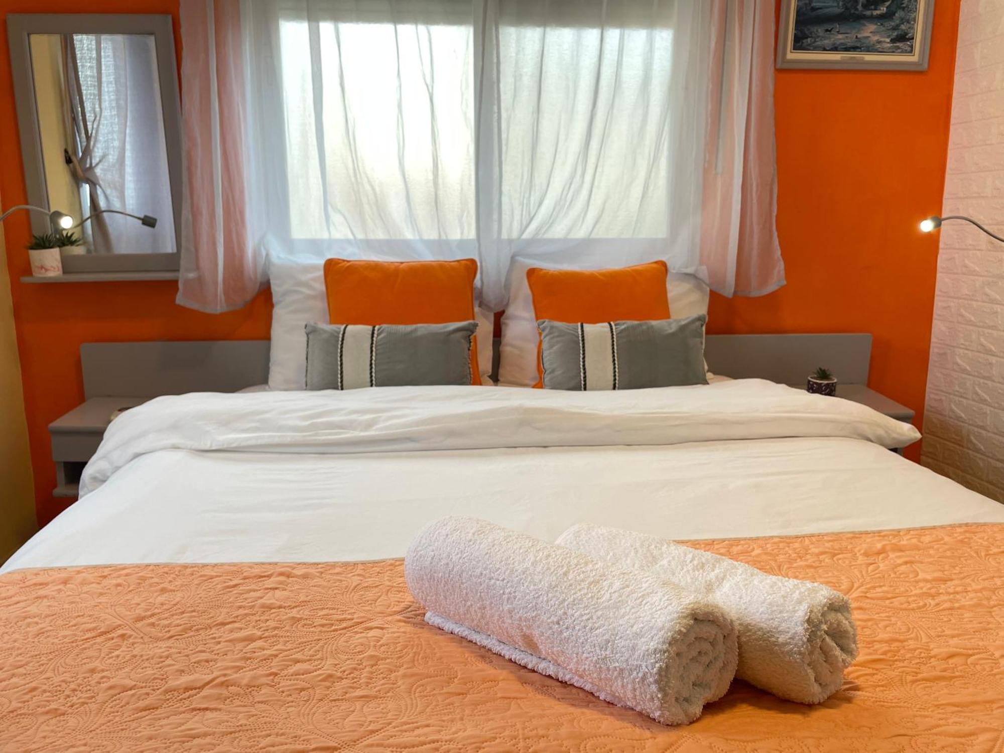 Breezot Yam Hotell Nahariya Exteriör bild
