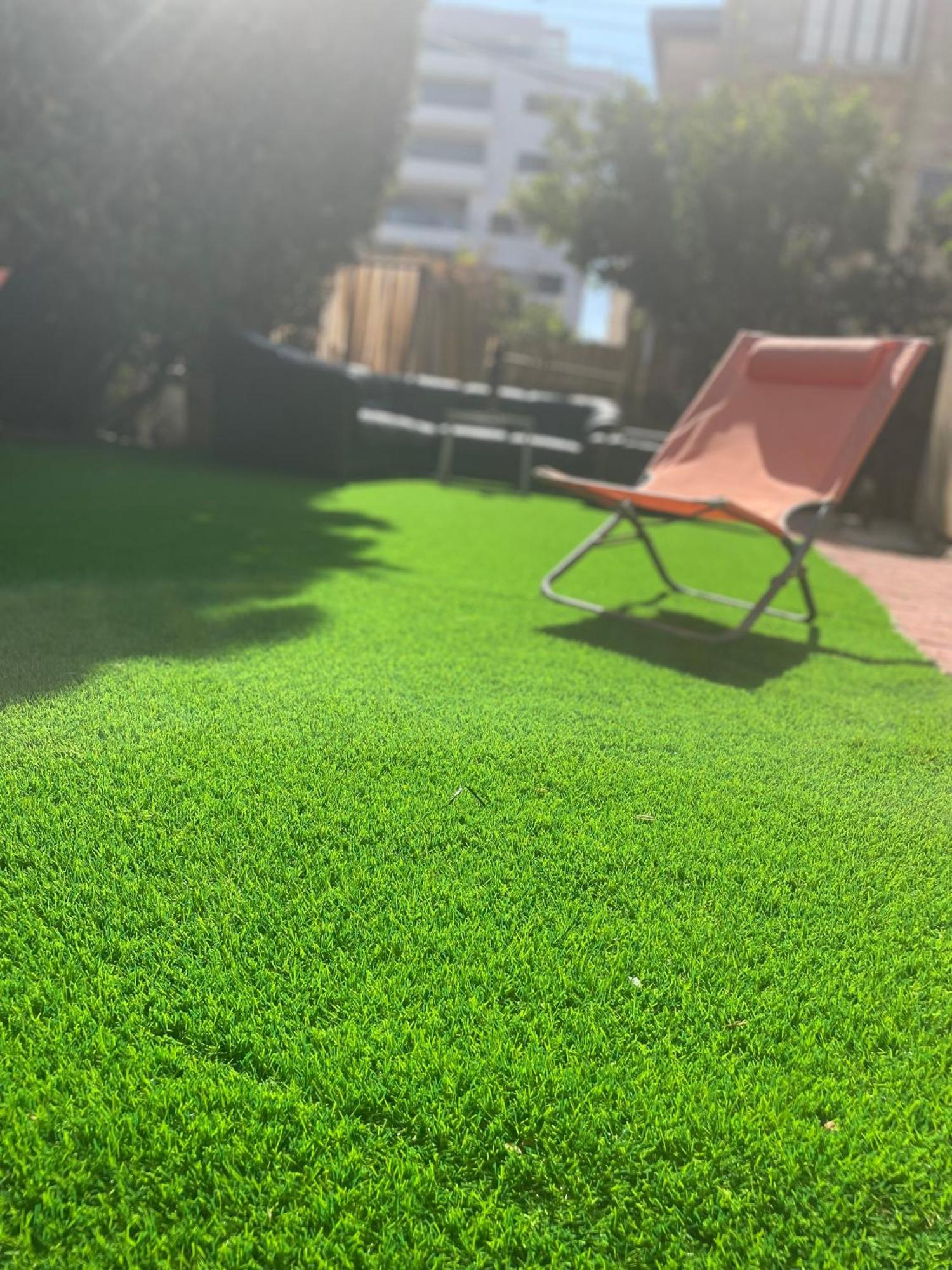 Breezot Yam Hotell Nahariya Exteriör bild