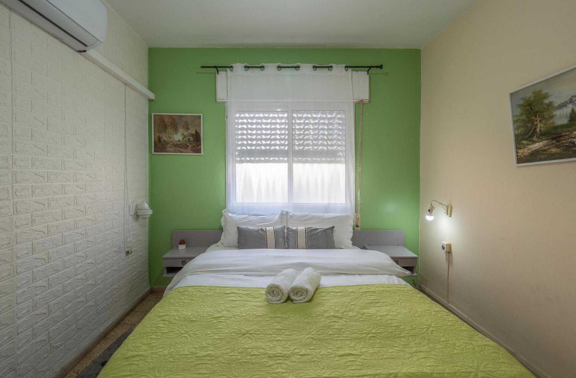 Breezot Yam Hotell Nahariya Exteriör bild