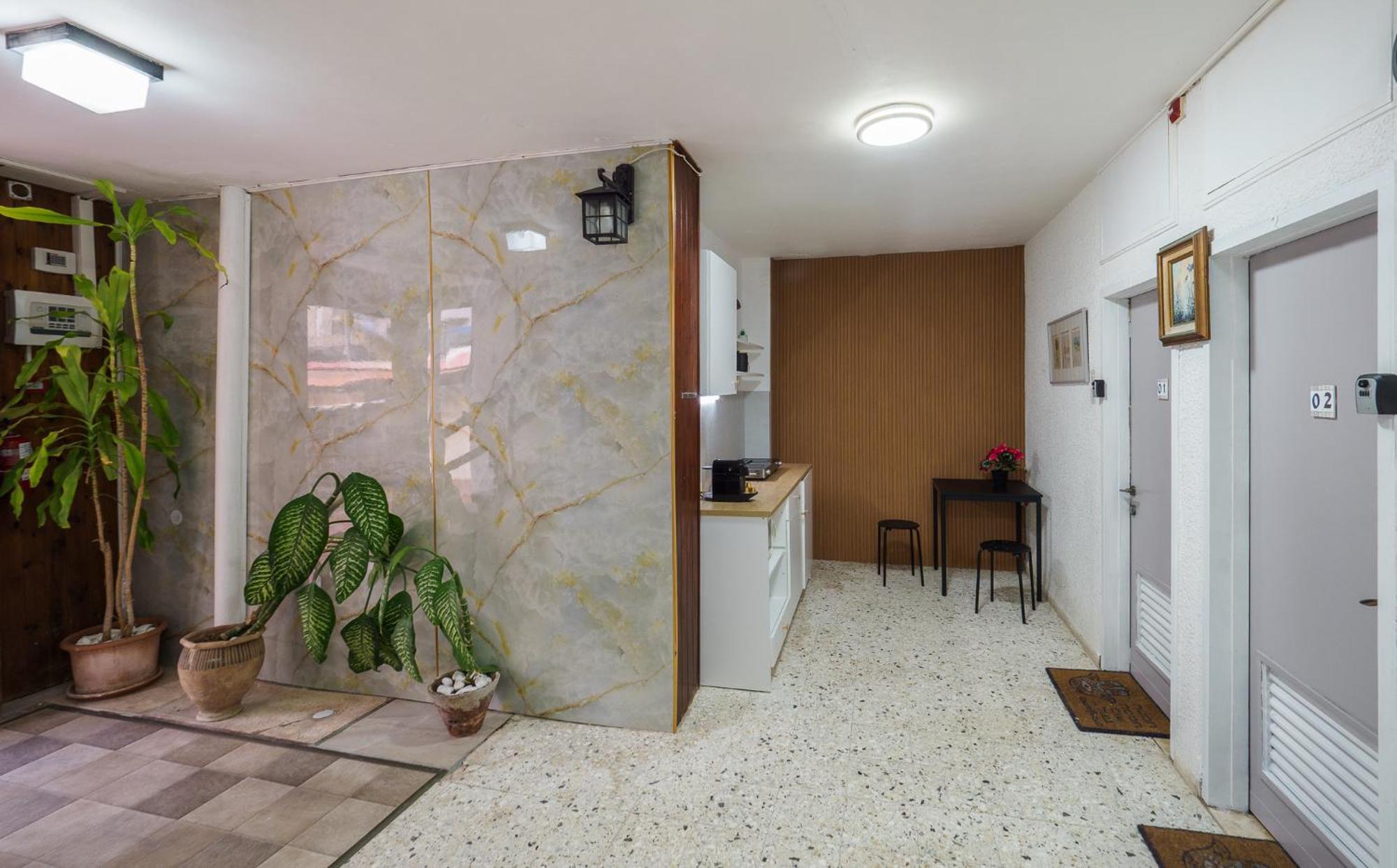 Breezot Yam Hotell Nahariya Exteriör bild